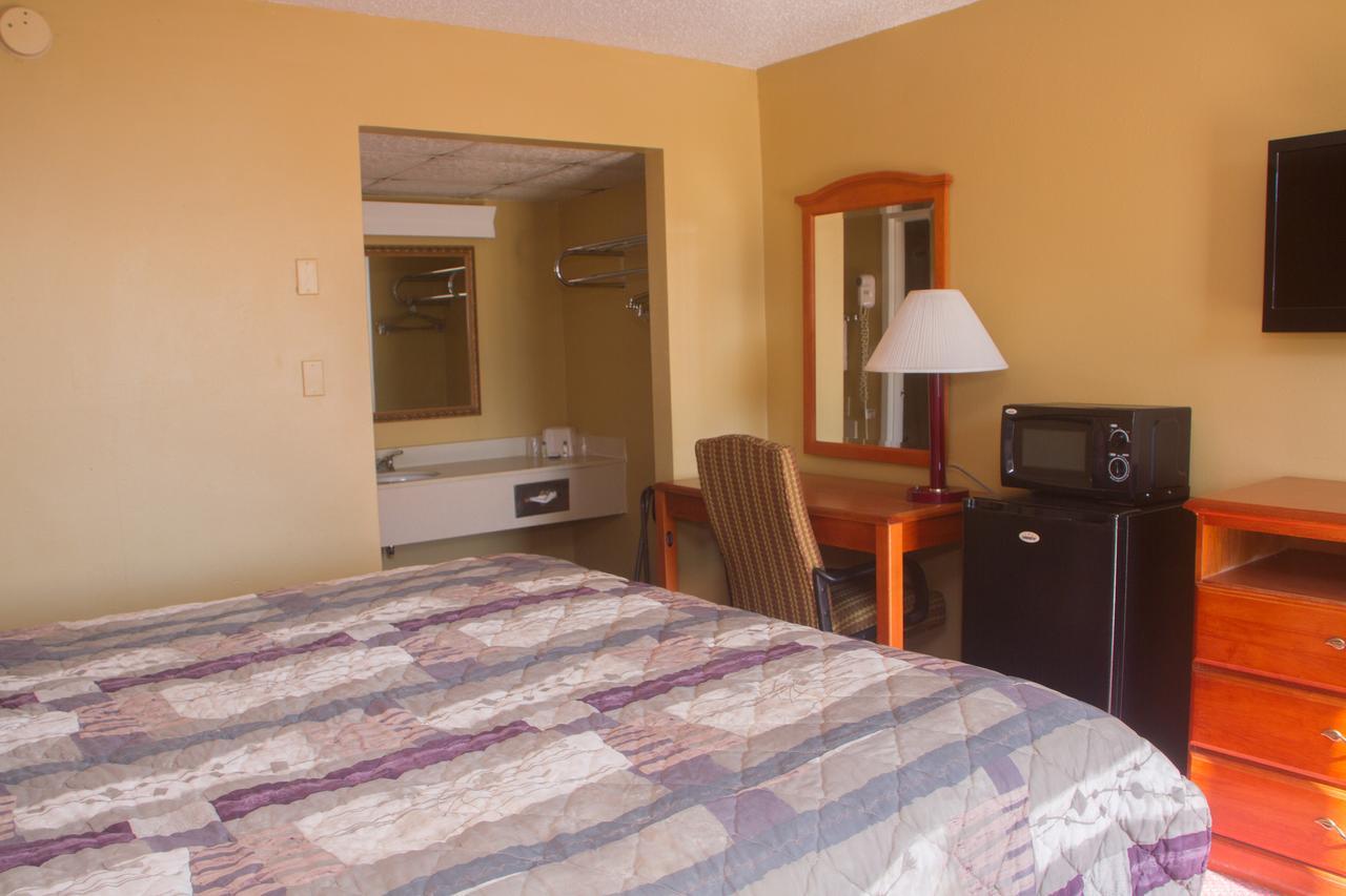 Executive Inn Ponca City Buitenkant foto